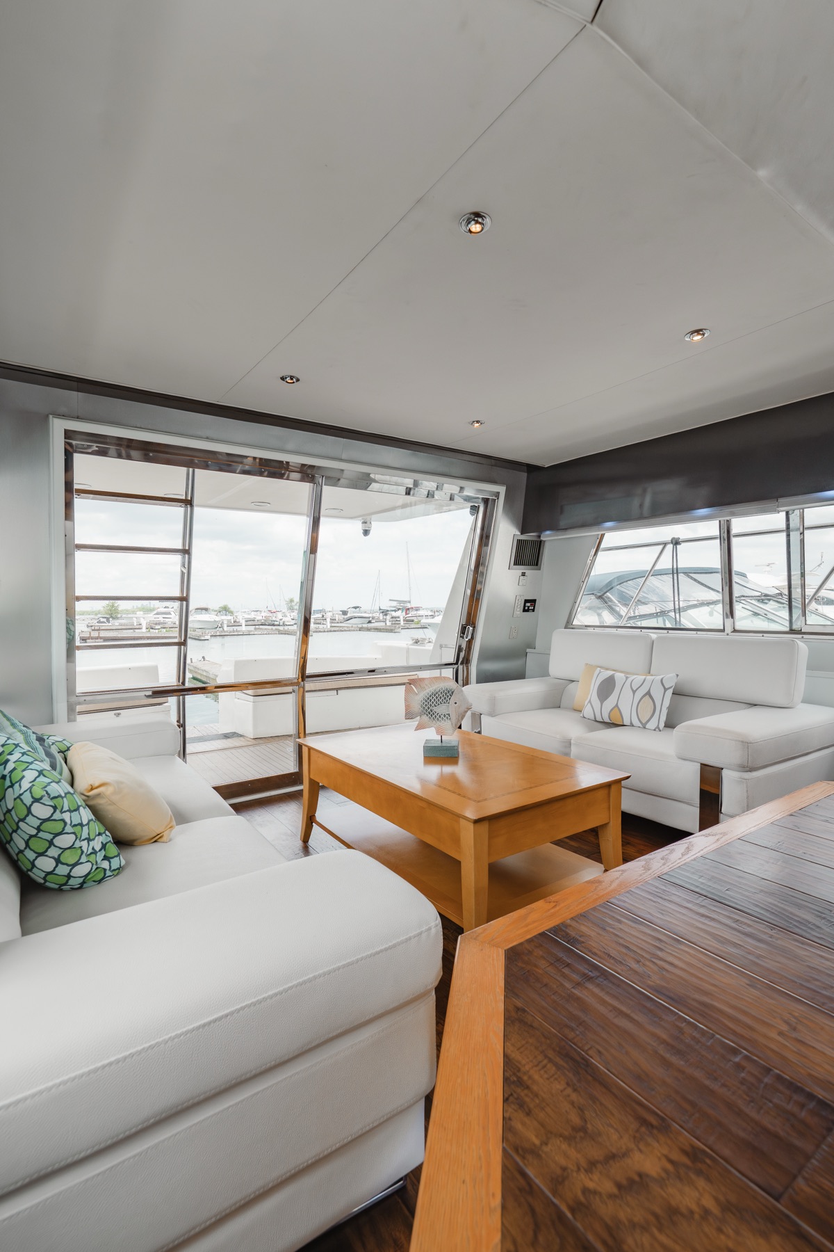 Valhalla Yacht Charters main level photo 3