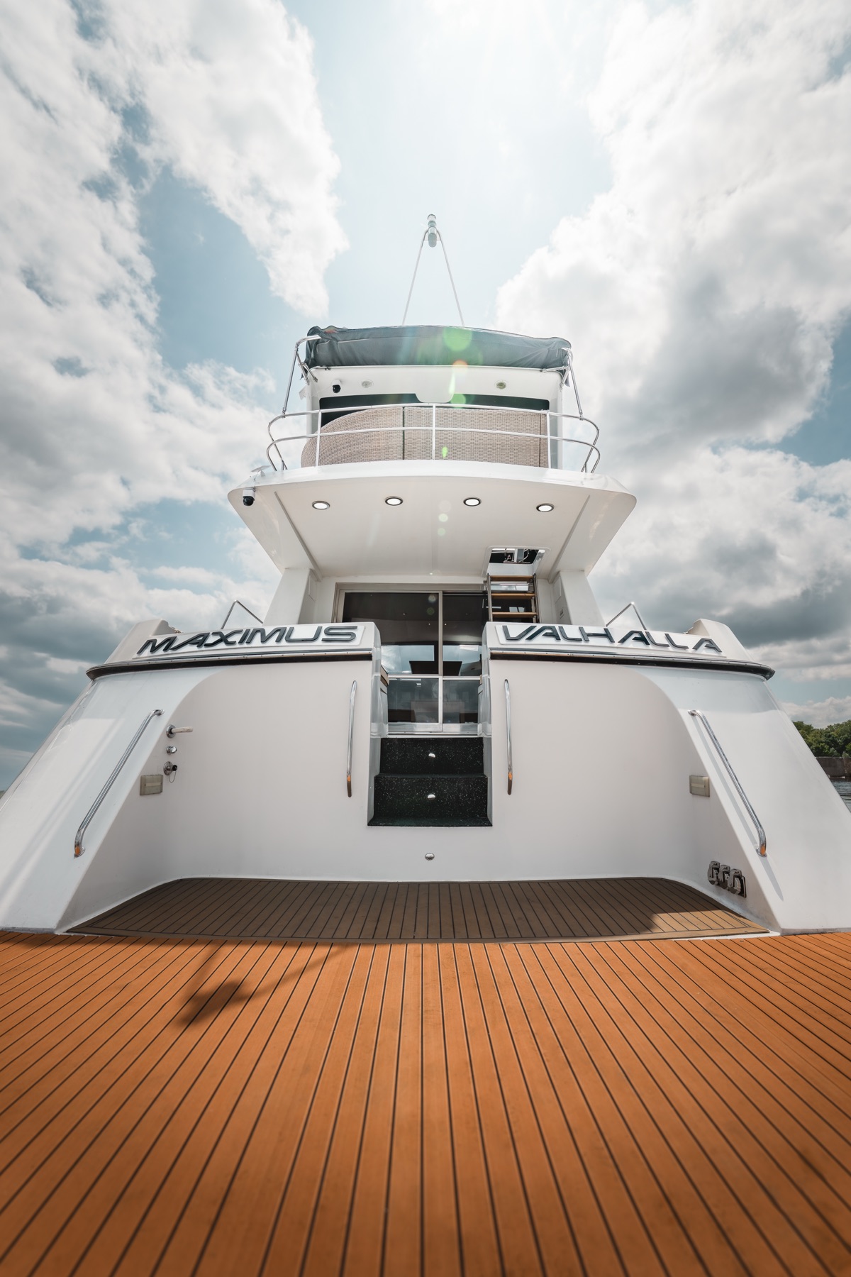 Valhalla Yacht Charters rear deck photo 9